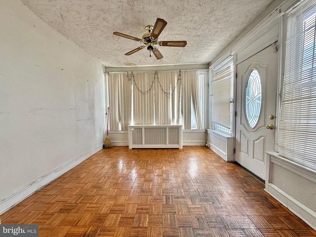 5461 DIAMOND ST, Philadelphia, PA 19131