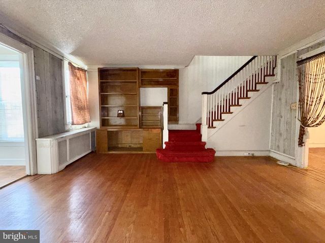 5461 DIAMOND ST, Philadelphia, PA 19131