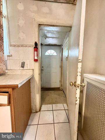 5461 DIAMOND ST, Philadelphia, PA 19131