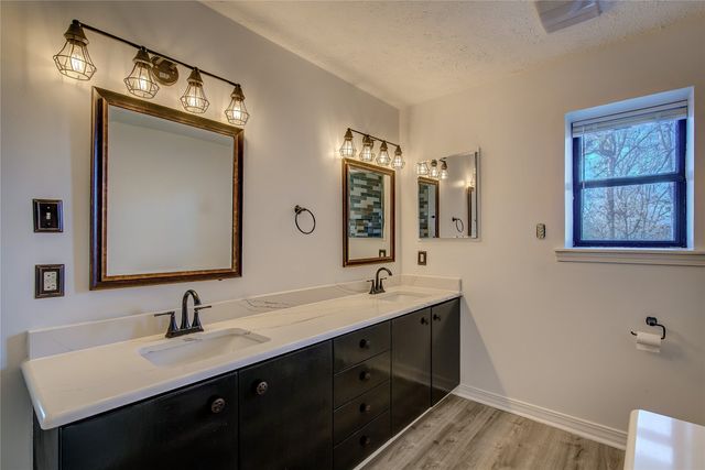 150 Vz County Road 1711, Grand Saline, TX 75140