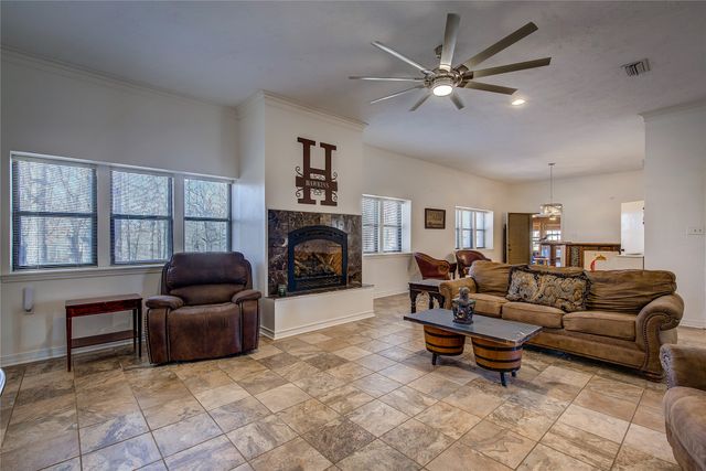 150 Vz County Road 1711, Grand Saline, TX 75140