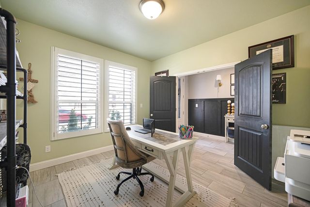 42 Balmoral, Odessa, TX 79765