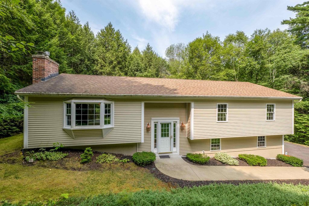 15 Sprucewood Drive, Gilford, NH 03249