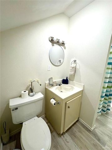 419 Country Club Drive, Alamo, TX 78516