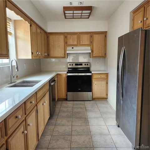 419 Country Club Drive, Alamo, TX 78516