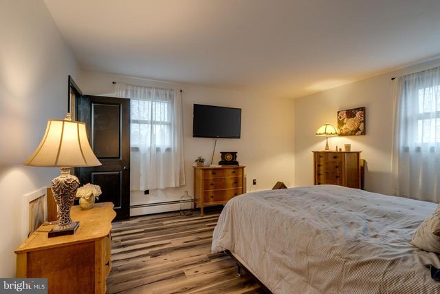 906 BERKS ST, Birdsboro, PA 19508