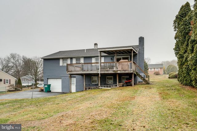 906 BERKS ST, Birdsboro, PA 19508