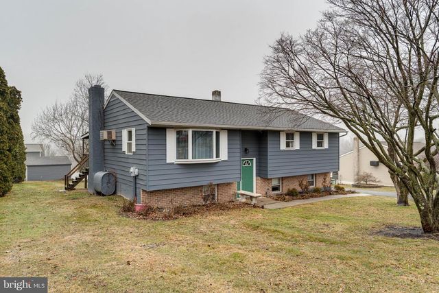 906 BERKS ST, Birdsboro, PA 19508