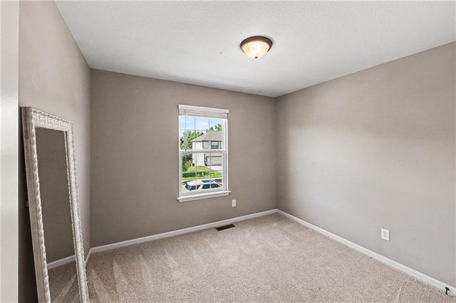4310 NE 85th Terrace, Kansas City, MO 64156