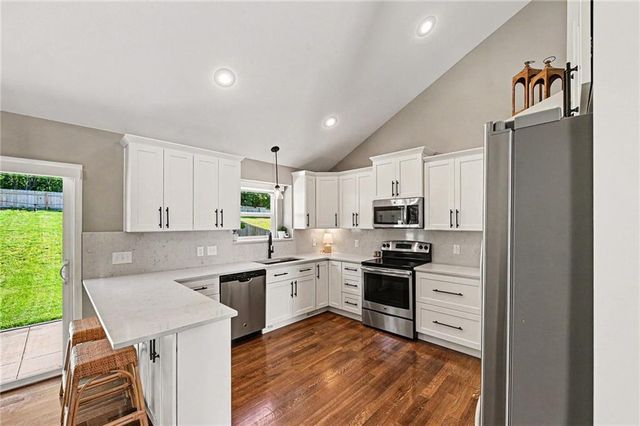 4310 NE 85th Terrace, Kansas City, MO 64156