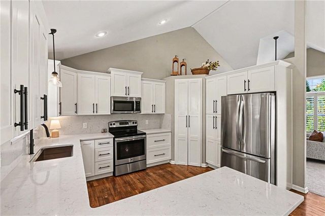 4310 NE 85th Terrace, Kansas City, MO 64156