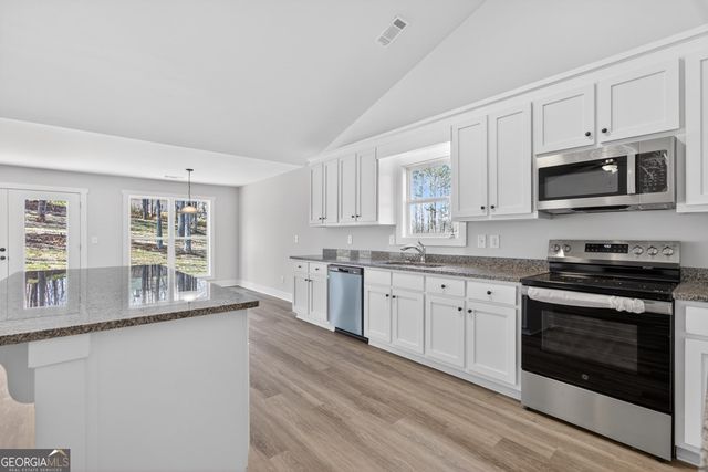 230 Airport Road 9, Canon, GA 30520