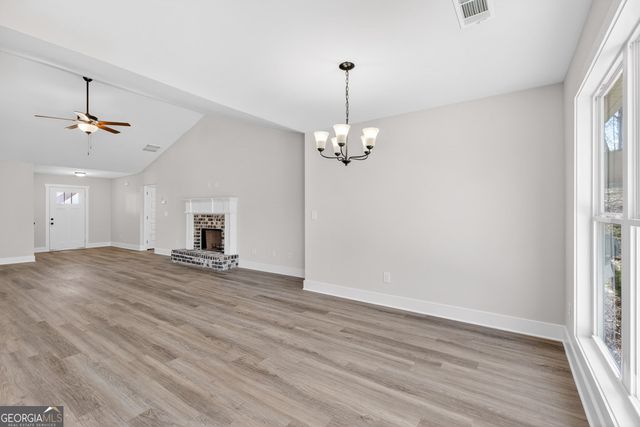 230 Airport Road 9, Canon, GA 30520