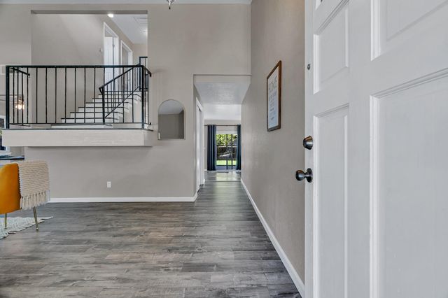 9578 Scarboro Pl, Stockton, CA 95209