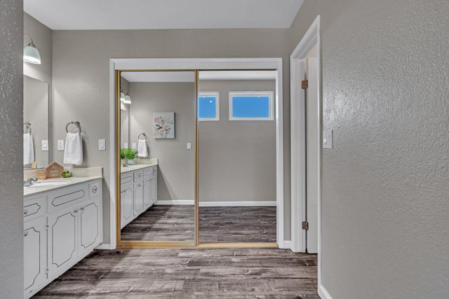 9578 Scarboro Pl, Stockton, CA 95209