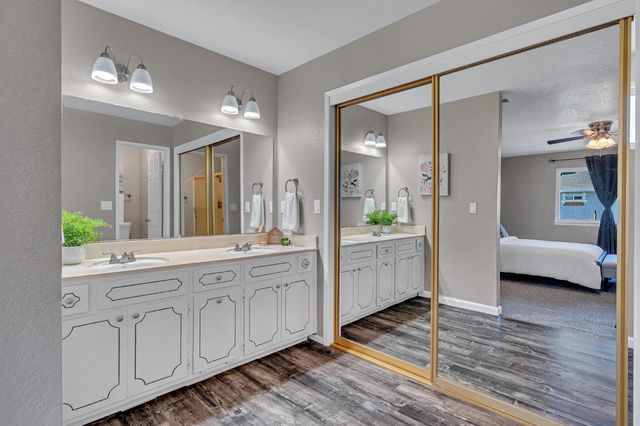 9578 Scarboro Pl, Stockton, CA 95209