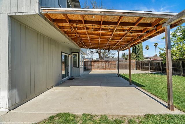 9578 Scarboro Pl, Stockton, CA 95209