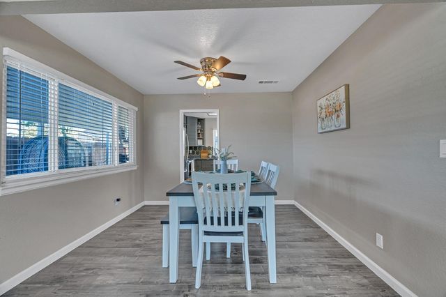 9578 Scarboro Pl, Stockton, CA 95209