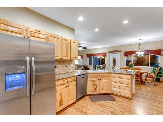 4864 Glen Isle Dr, Loveland, CO 80538