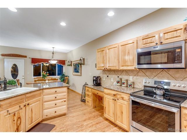 4864 Glen Isle Dr, Loveland, CO 80538
