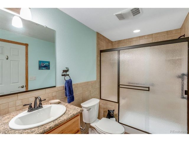 4864 Glen Isle Dr, Loveland, CO 80538