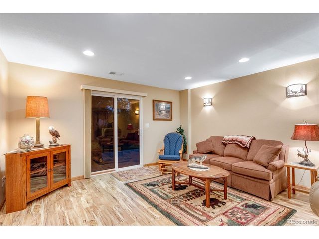 4864 Glen Isle Dr, Loveland, CO 80538