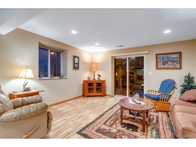 4864 Glen Isle Dr, Loveland, CO 80538