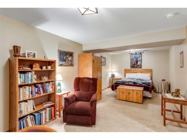4864 Glen Isle Dr, Loveland, CO 80538