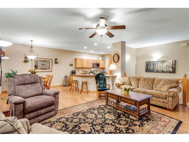 4864 Glen Isle Dr, Loveland, CO 80538