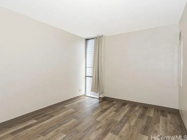 3045 Ala Napuaa Place 406, Honolulu, HI 96818