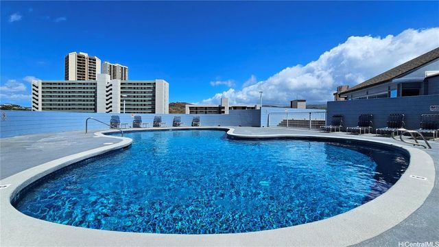 3045 Ala Napuaa Place 406, Honolulu, HI 96818