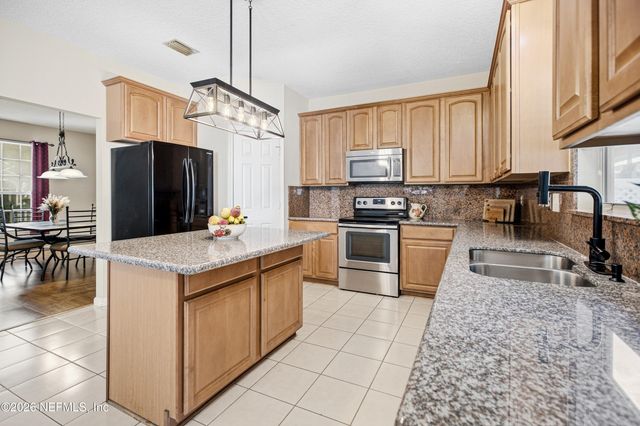 958 MINERAL CREEK Drive, Jacksonville, FL 32225