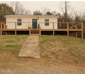 5875 Blue Springs Parkway, Mosheim, TN 37818
