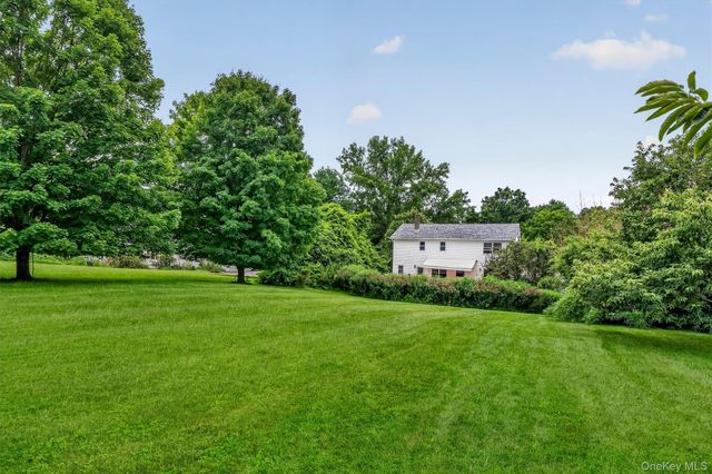 72 Station Road, Salisbury Mills, NY 12577