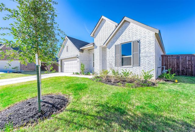 453 Pace Bend Court, New Caney, TX 77357
