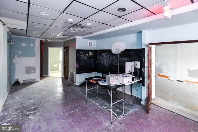 5443 ADDISON RD, Capitol Heights, MD 20743