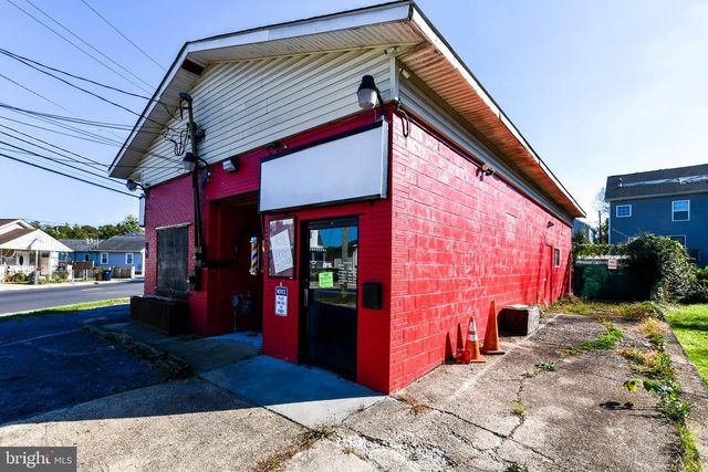 5443 ADDISON RD, Capitol Heights, MD 20743