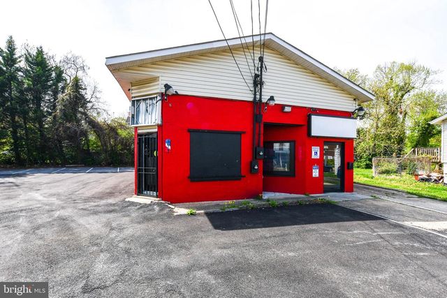5443 ADDISON RD, Capitol Heights, MD 20743