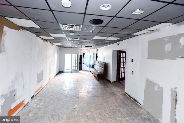 5443 ADDISON RD, Capitol Heights, MD 20743