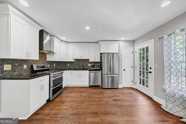 2616 Chesterbrooke Drive, Lithia Springs, GA 30122