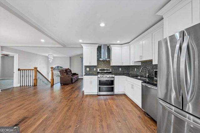 2616 Chesterbrooke Drive, Lithia Springs, GA 30122