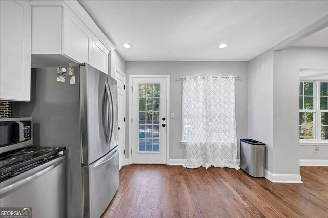 2616 Chesterbrooke Drive, Lithia Springs, GA 30122