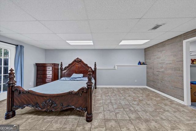 2616 Chesterbrooke Drive, Lithia Springs, GA 30122