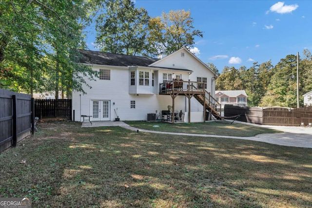 2616 Chesterbrooke Drive, Lithia Springs, GA 30122