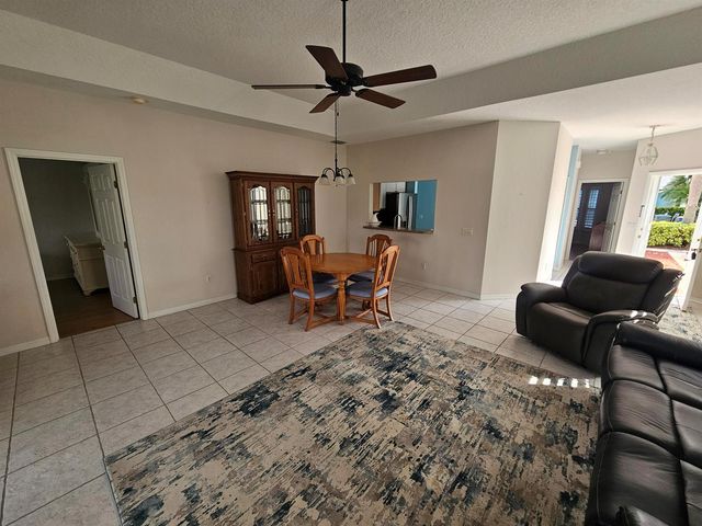4011 Gator Trace Road, Fort Pierce, FL 34982