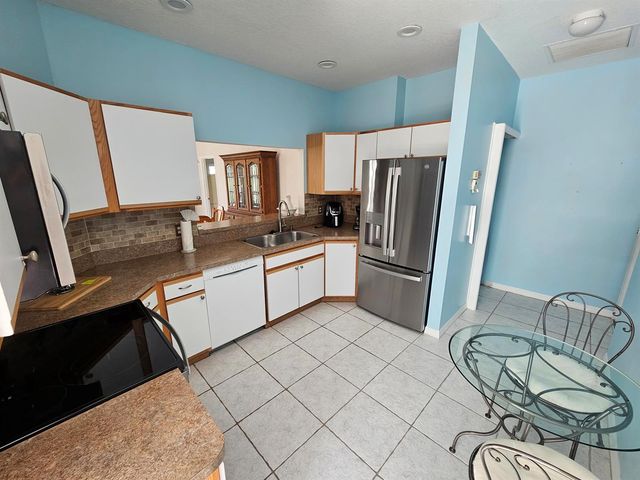 4011 Gator Trace Road, Fort Pierce, FL 34982