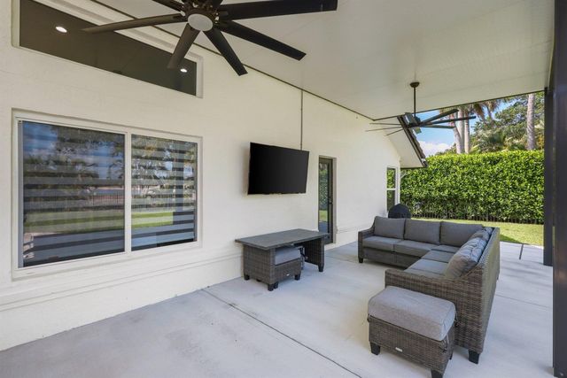 6365 Rock Creek Drive, Lake Worth, FL 33467