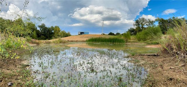 967 Little Mississippi Cemetery County Road, Franklin, TX 77856