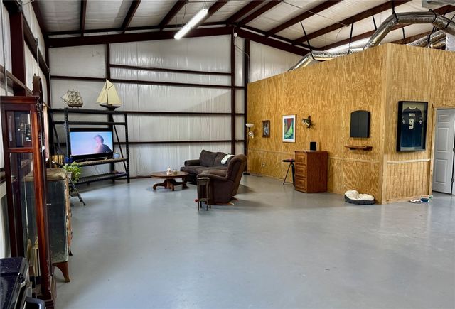 967 Little Mississippi Cemetery County Road, Franklin, TX 77856