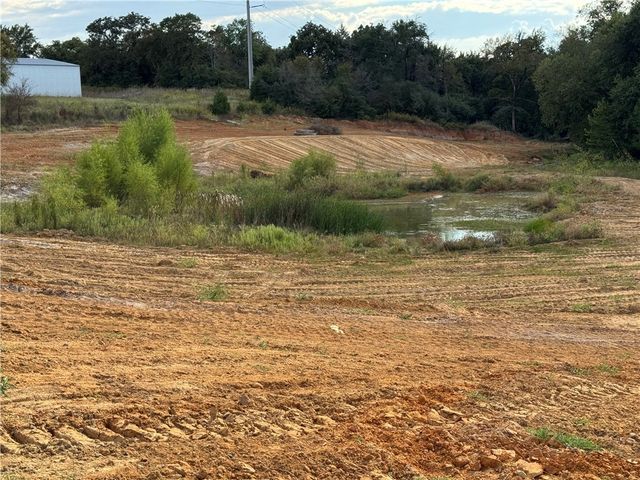 967 Little Mississippi Cemetery County Road, Franklin, TX 77856